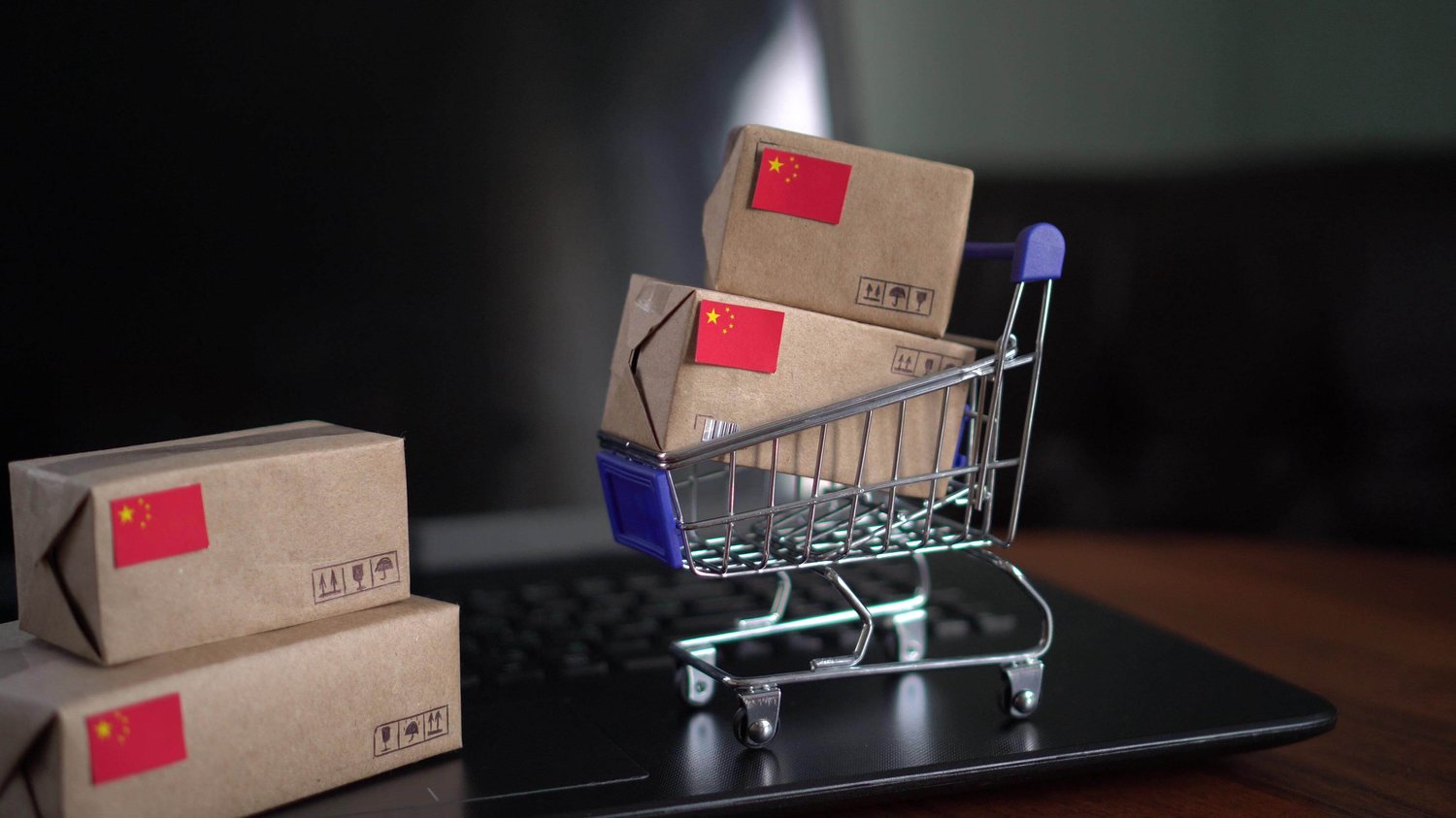 Baozun, a future E-commerce leader in China